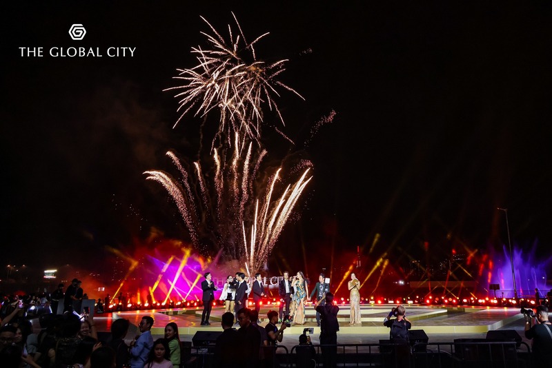 Cung đường lễ hội Festive Boulevard