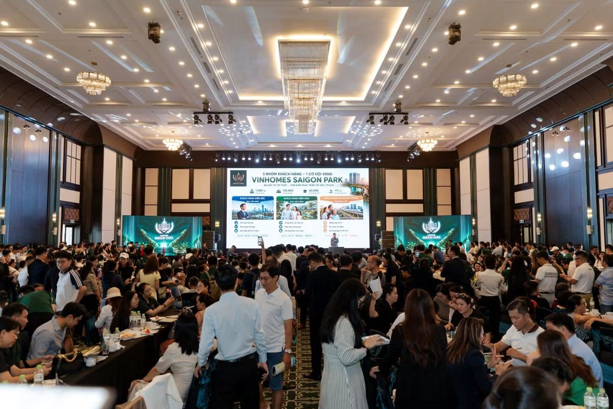 Vinhomes Sài Gòn Park: Nghìn người chen chân tìm cơ hội an cư tại trung tâm mới