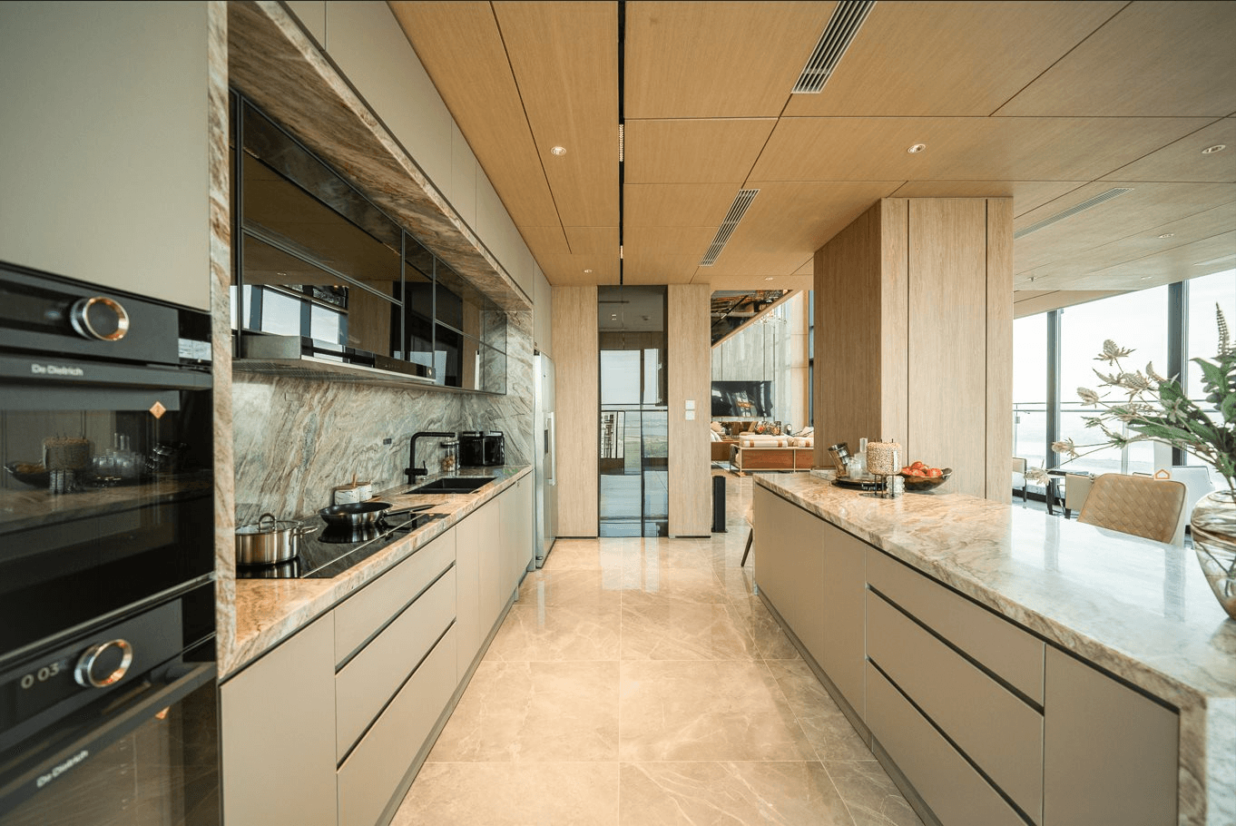 Giữa tầng không Ciputra, Sunshine Group kiến tạo “dinh thự” hàng hiệu hàng trăm m2 cho gia đình đa thế hệ ra sao?- Ảnh 3.