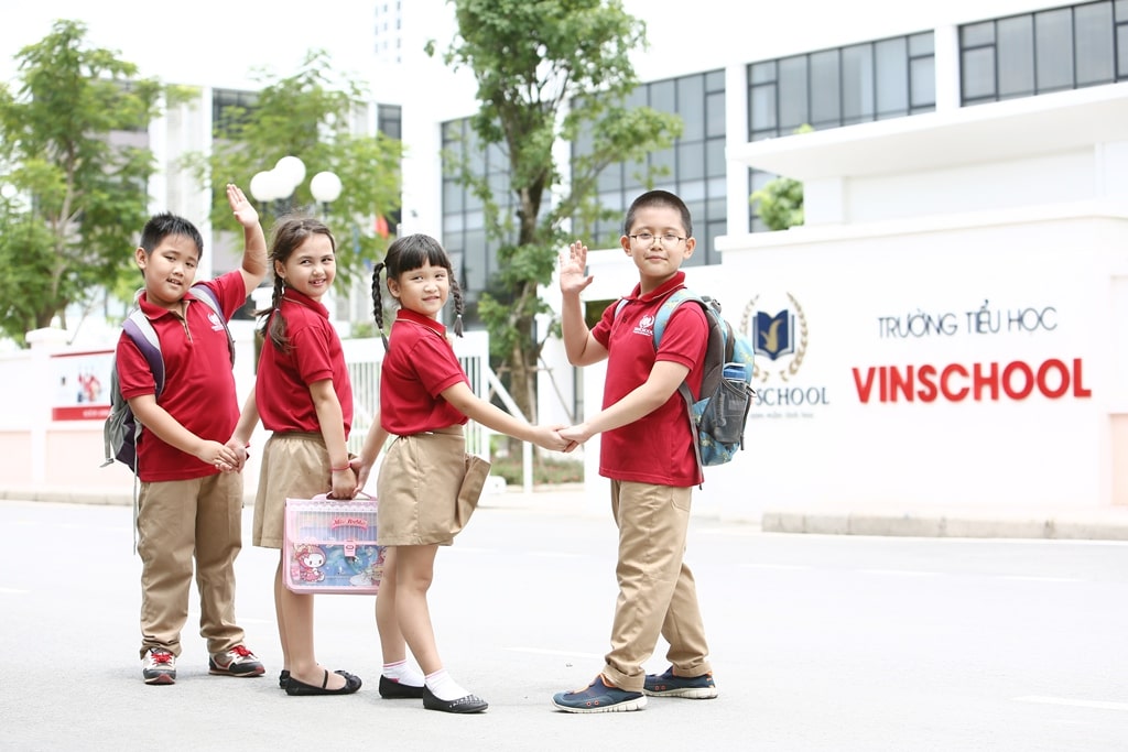 GIÁO DỤC TOÀN DIỆN VỚI HỆ THỐNG TRƯỜNG HỌC VINSCHOOL