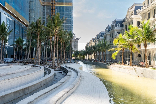 Dự án hàng hiệu Noble Crystal Tay Ho WorldHotels Residences tăng tốc về đích, dự kiến bàn giao từ Quý 1/2027